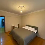 2 yatak odali merkezi konumda daire